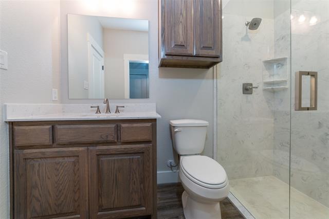 Building Photo - 524 N Main Dr