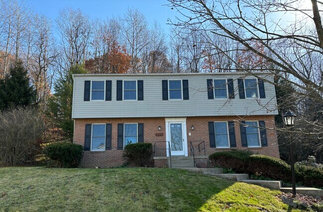 Primary Photo - 309 Dogwood Dr