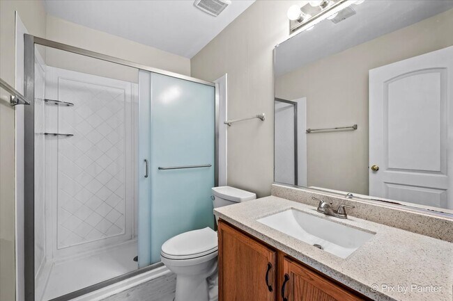 Building Photo - 1462 Division Ct