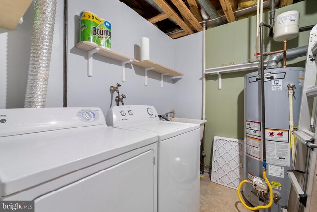 Building Photo - 1205 Farley Ct