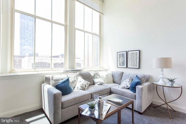 Building Photo - 2121 41 Market Street Unit 408