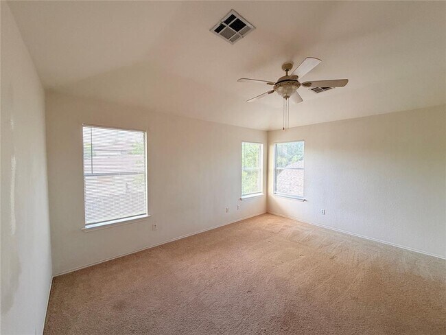 Building Photo - 1522 Van Horn Dr