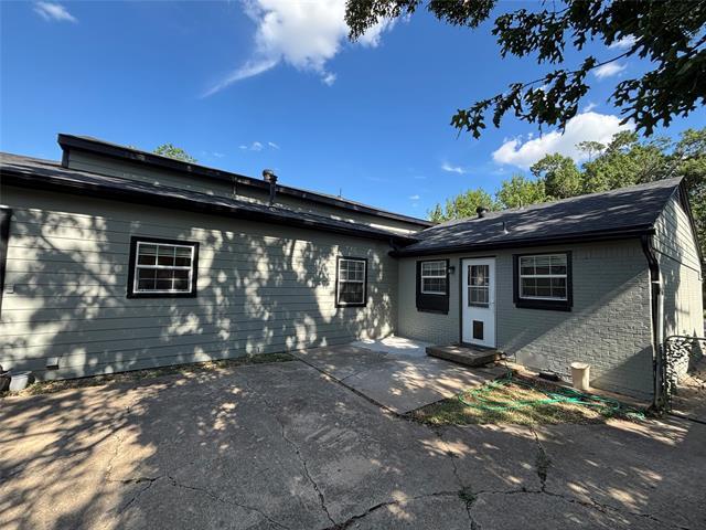Building Photo - 3825 Hawick Ln