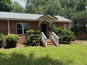 Building Photo - 1132 Cherry Laurel St