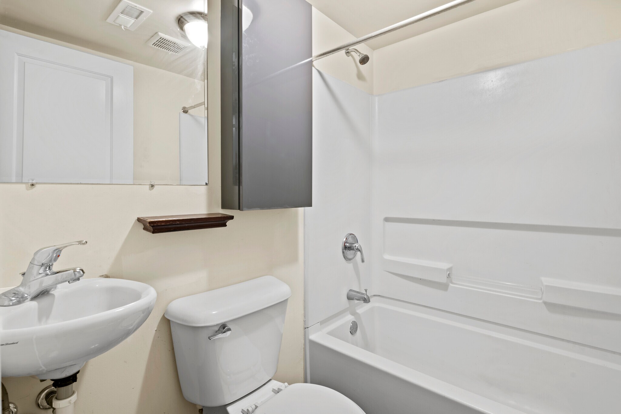 Building Photo - 1643 Fitzwater St