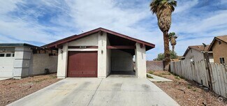 Building Photo - 3 Bedroom Single Story Townhome