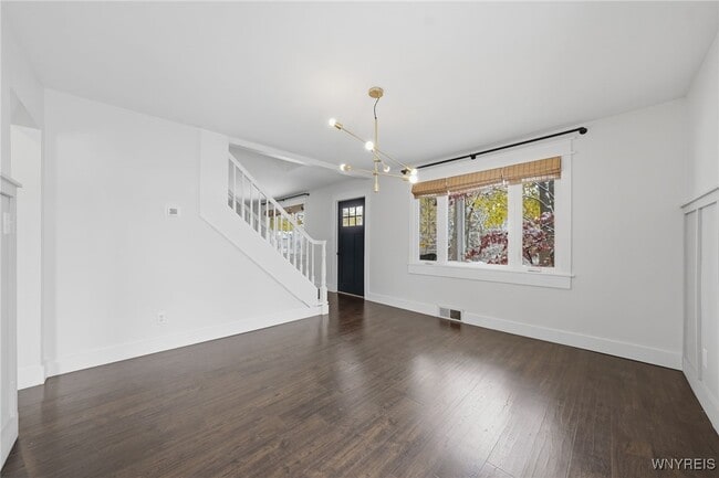 Building Photo - 4316 Clinton St