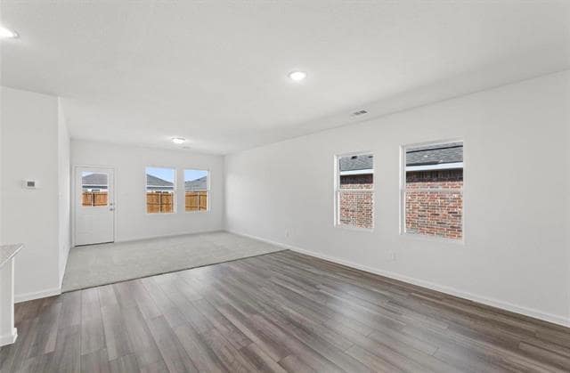 Building Photo - 761 Yorkshire Dr