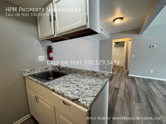 Building Photo - 4231 Middlebranch Ave NE