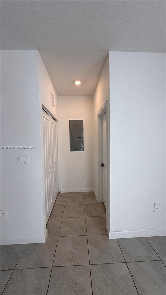 Building Photo - 13229 SW 286th Terrace