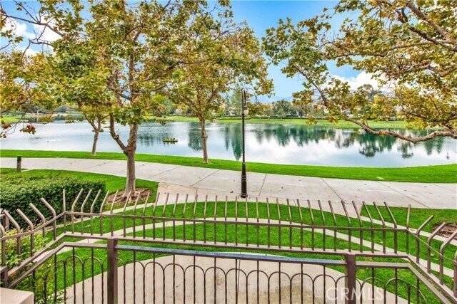 Building Photo - 181 Montana Del Lago Dr