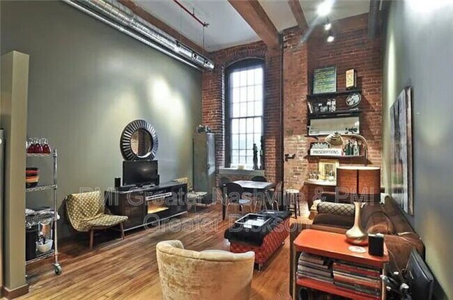 Building Photo - 1350 Rosa L Parks Blvd