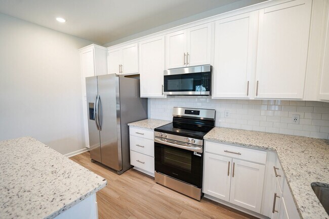 Building Photo - Available Soon!