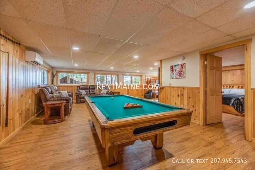 Building Photo - 10 Sand Beach Ln