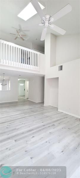 Building Photo - 7303 NW 61st Terrace