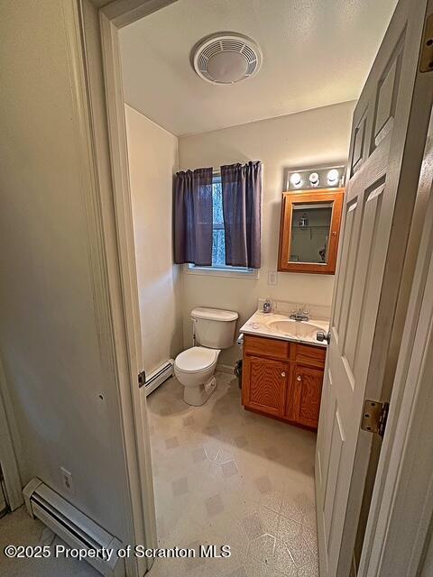 Building Photo - 385 Rattlesnake Hill Rd