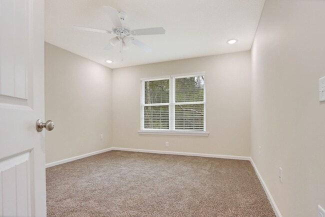 Building Photo - 3bd 2ba HOME FOR RENT!