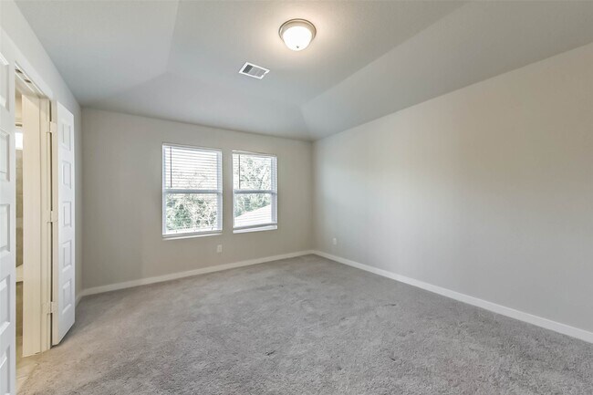 Building Photo - 5723 Madden Ln