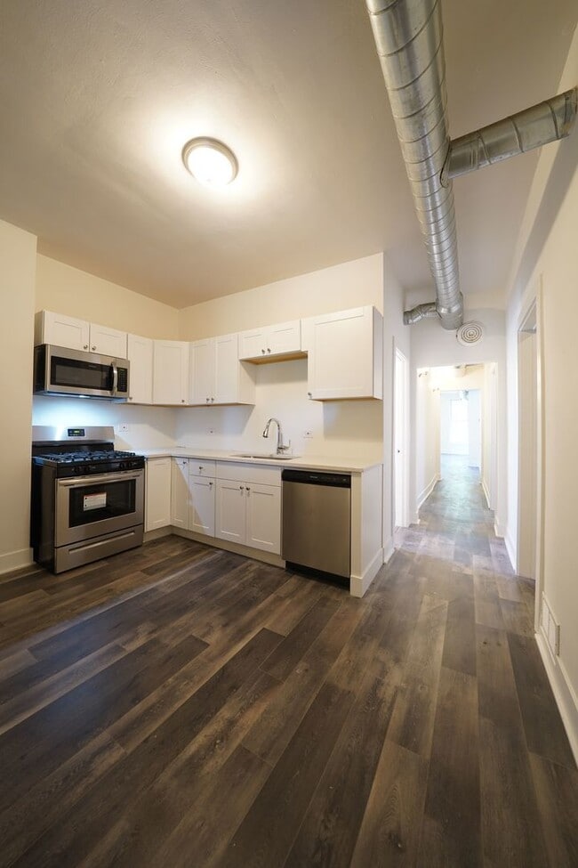 Building Photo - 1041 W Taylor St