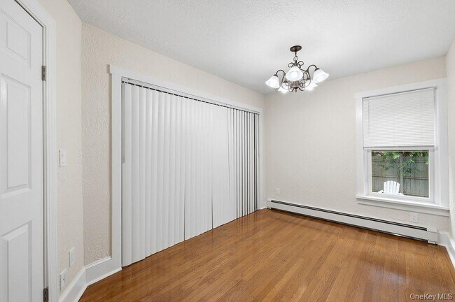 Building Photo - 61 Orchard Ave