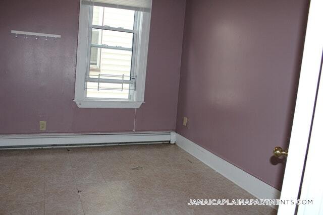 Building Photo - 36 Mozart St