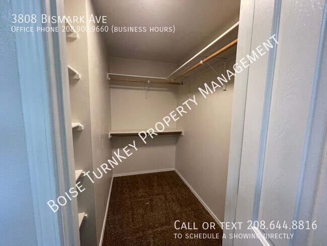 Building Photo - 3808 Bismark Ave