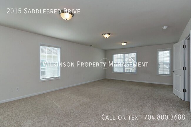 Building Photo - 2015 Saddlebred Dr