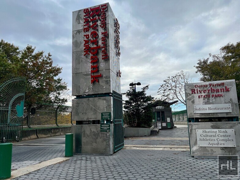 Building Photo - 2BR 1BA Pre-War Stunner On Riverside Drive w/ Laundry Room, Parking Garage & Hudson Riverfront Park