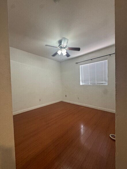 Building Photo - 1039 Mount Olive Dr