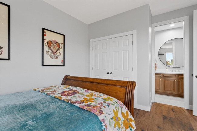 Building Photo - 3314 W Here to There Dr