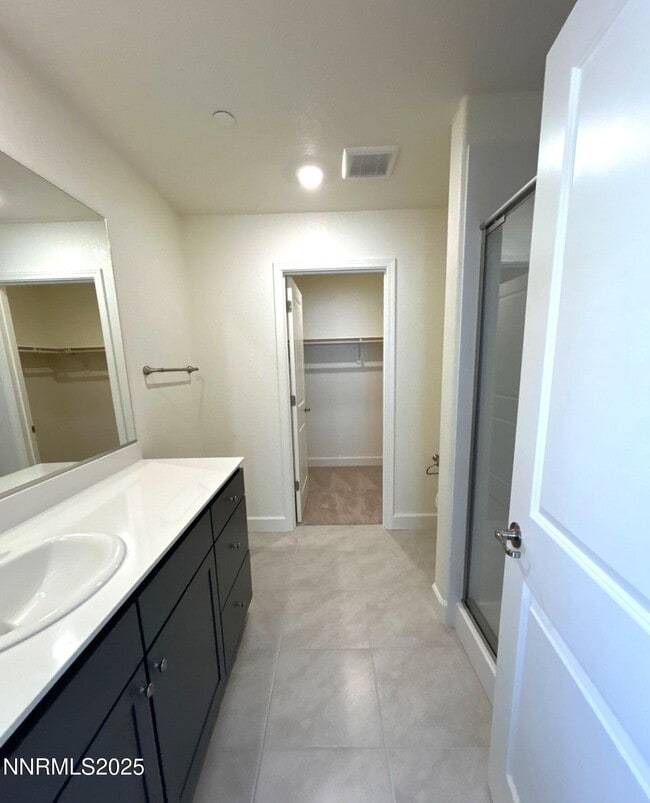 Building Photo - 904 Cascade Range Dr