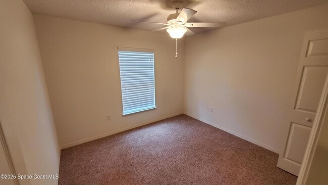 Building Photo - 2115 Sierra St