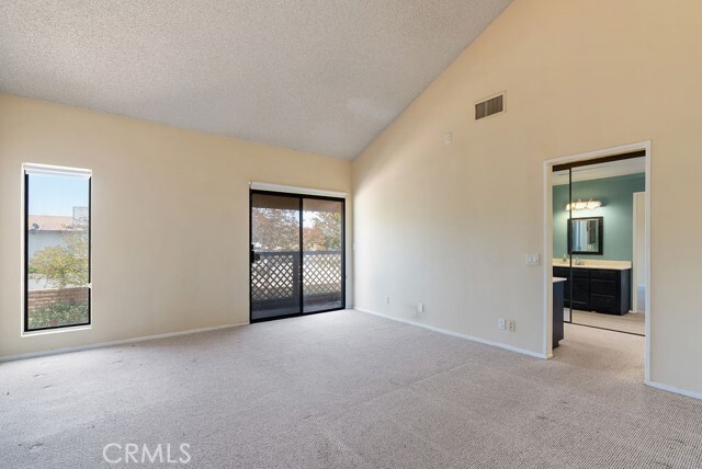 Building Photo - 1432 E Foothill Blvd