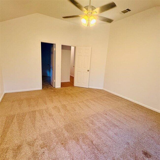 Building Photo - 1109 Briargate Dr