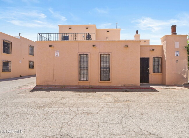 Primary Photo - 2520 San Jose Ave