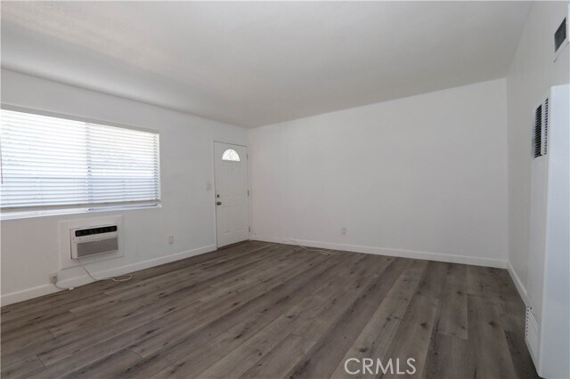 Building Photo - 460 Vista Ave