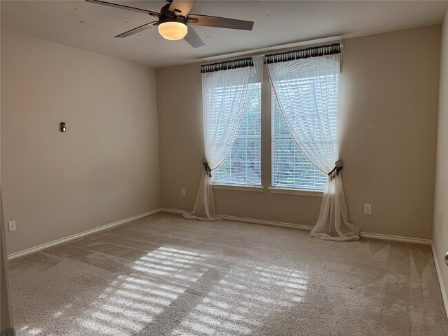 Building Photo - 2311 Echo Harbor Dr