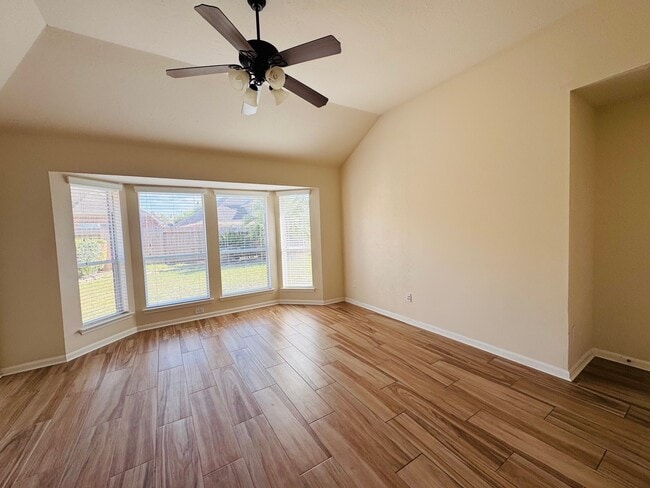 Building Photo - 26123 Ginger Gables Ln