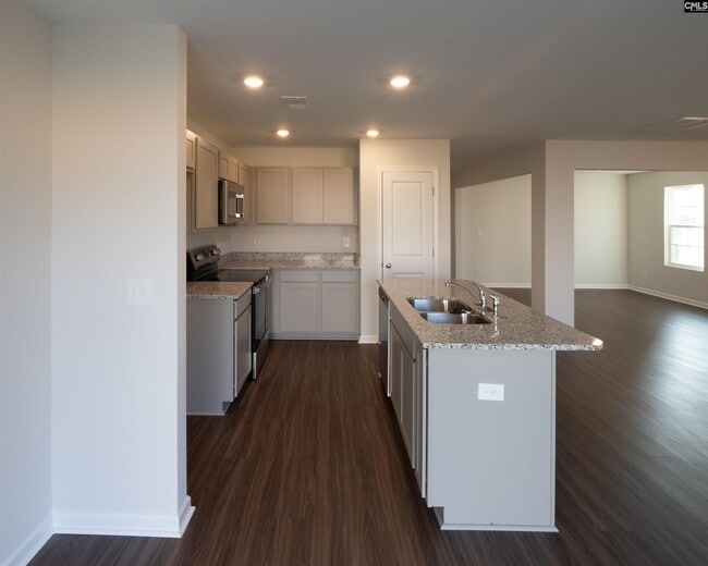 Building Photo - 748 S Long Star Wy