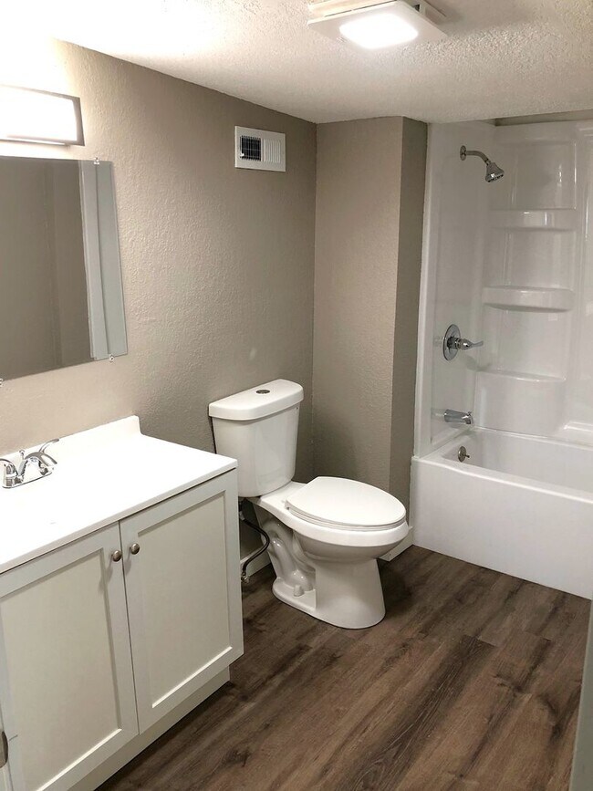 Building Photo - 1350 Sherman Ave