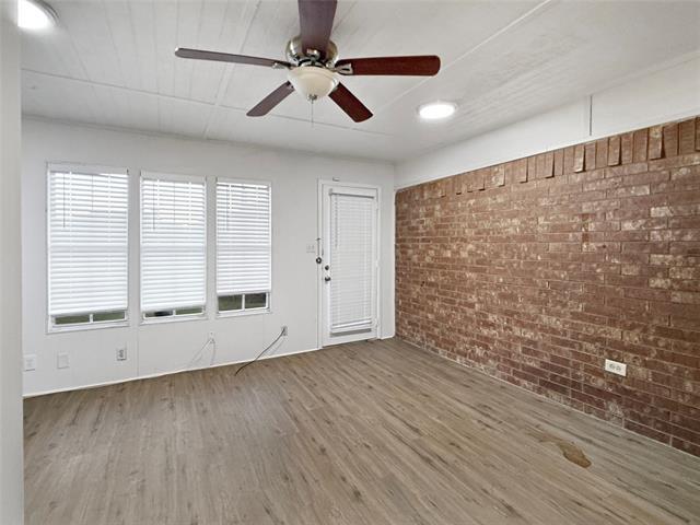 Building Photo - 6913 Battle Creek Dr