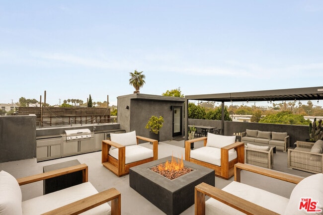 Building Photo - 625 Mildred Ave