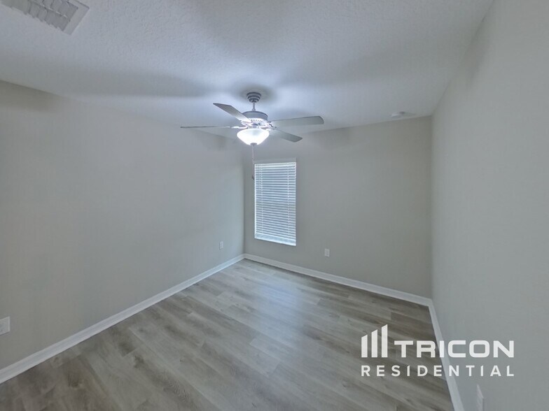 Building Photo - 7030 Wiseman Run Dr