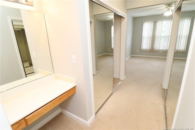 Building Photo - 223 Eyam Hall Ln