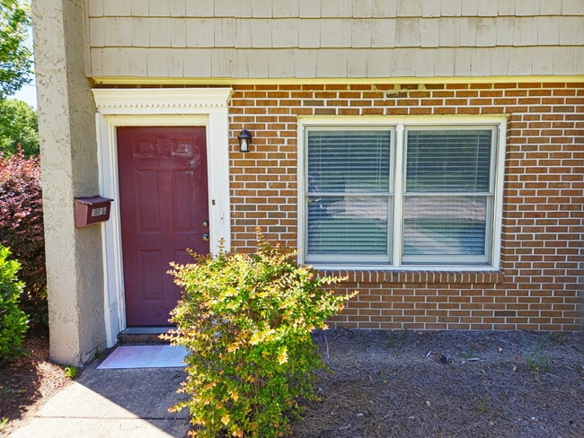 Building Photo - 1001 Morningside Dr