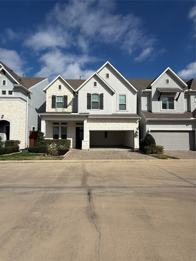 Building Photo - 6606 Capstone Oak Ave