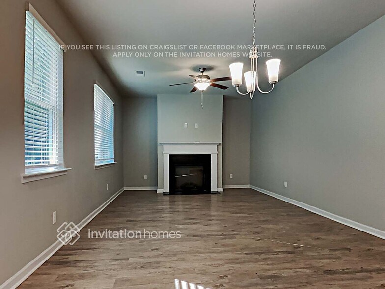 Building Photo - 7454 Faith St