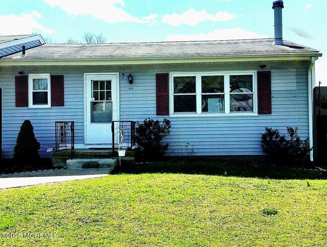 Primary Photo - 14D Primrose Ln