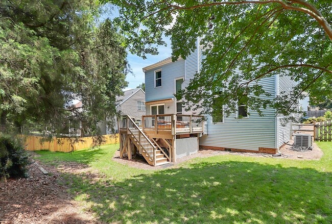 Building Photo - 5916 Downfield Wood Dr
