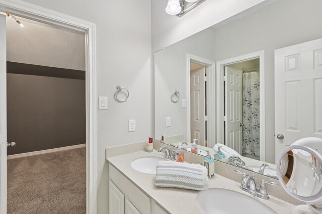 Building Photo - 9403 Peralta Creek Ct